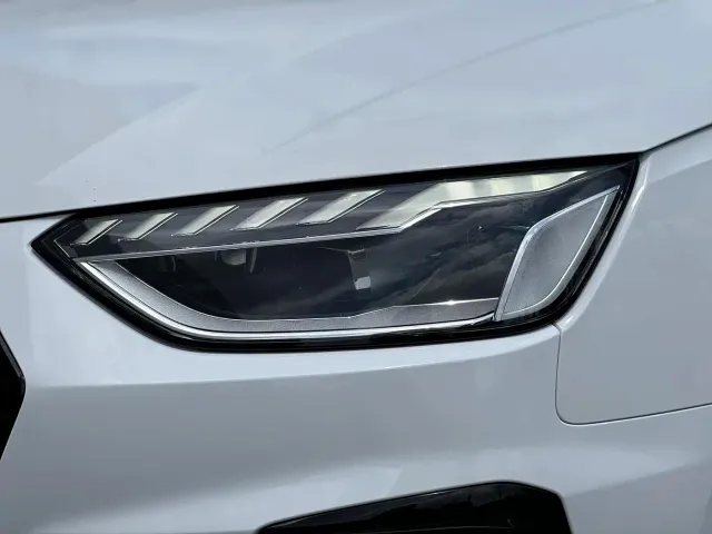 Audi A4L — Фото автомобиля 11