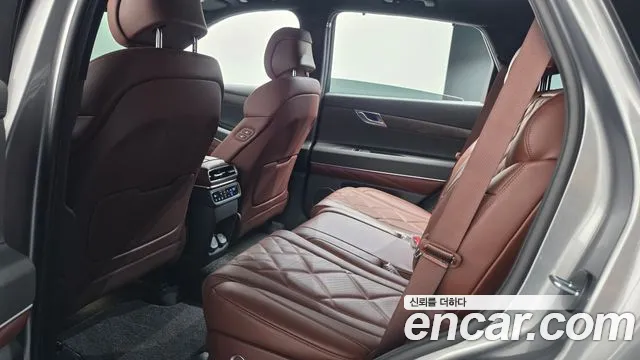Genesis GV80 — Фото автомобиля 26