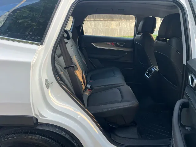 Chery Tiggo 8 PLUS — Фото автомобиля 12