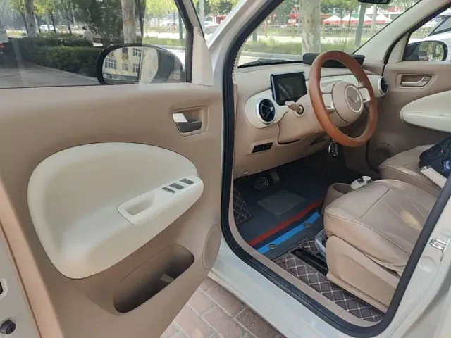 Wuling Hongguang Mini EV — Фото автомобиля 15