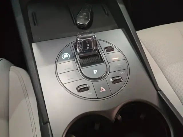 BYD Seal 06 — Фото автомобиля 13