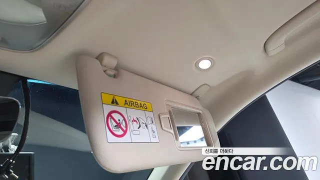 Genesis GV70 2.5T Бензин 2WD — Фото автомобиля 26
