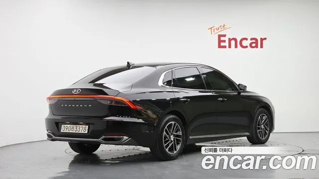 Hyundai Grandeur New — Фото автомобиля 2