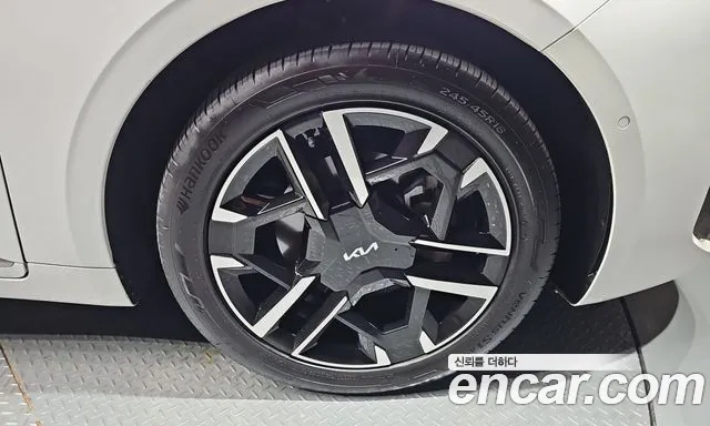 Kia K8 (New) Hybrid — Фото автомобиля 6