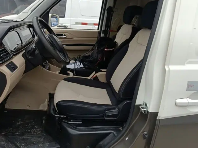 Changan Kuayue Kuayuexing V5 — Фото автомобиля 14