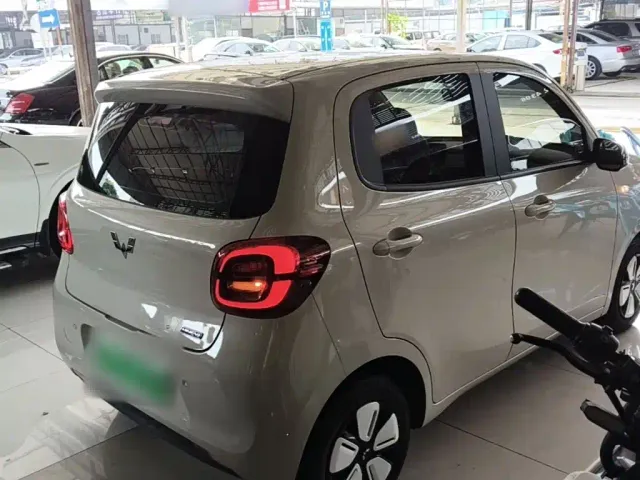 Wuling Hongguang Mini EV — Фото автомобиля 6
