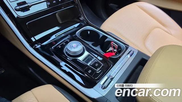 Kia Carnival 4th Gen — Фото автомобиля 12