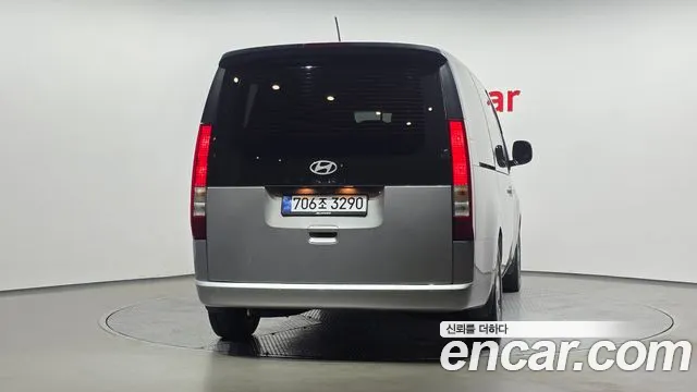 Hyundai Staria — Фото автомобиля 4