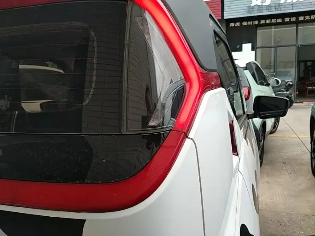 Baojun Baojun E200 2020 305KM Smart Enjoyment Edition — Фото автомобиля 7