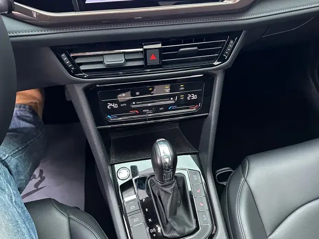 Volkswagen Tharu — Фото автомобиля 14