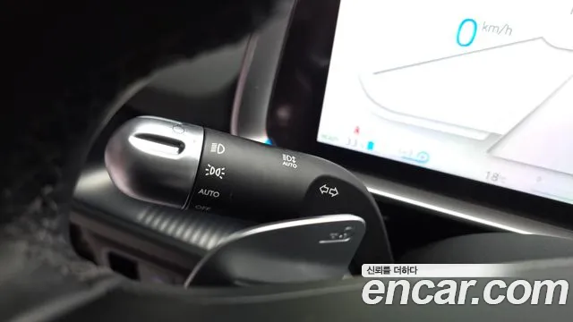 Hyundai Ioniq 6 — Фото автомобиля 30