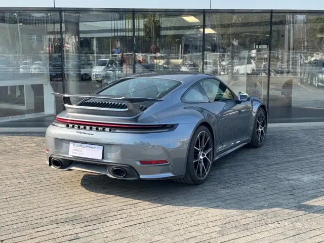 Porsche 911 — Фото автомобиля 7