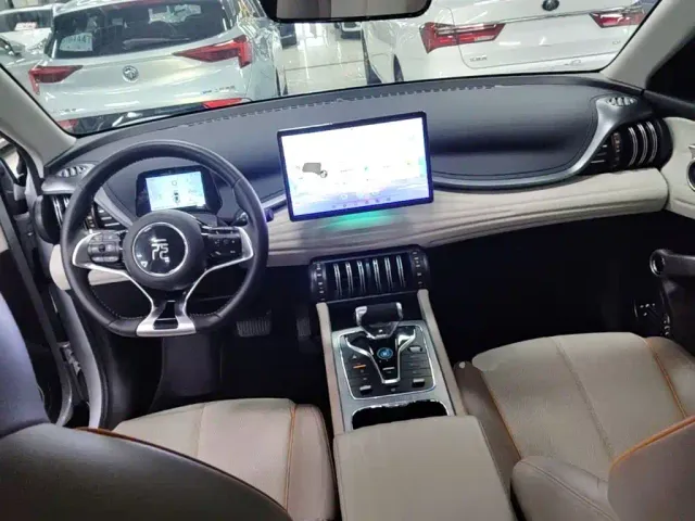 BYD Yuan PLUS — Фото автомобиля 9