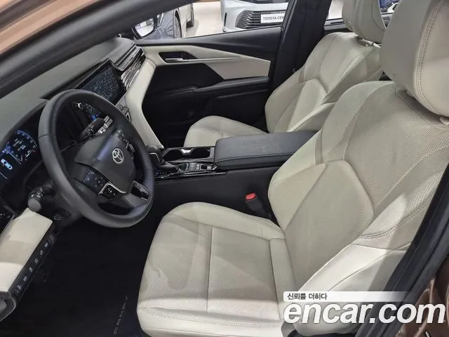 Toyota Camry XV80 — Фото автомобиля 10