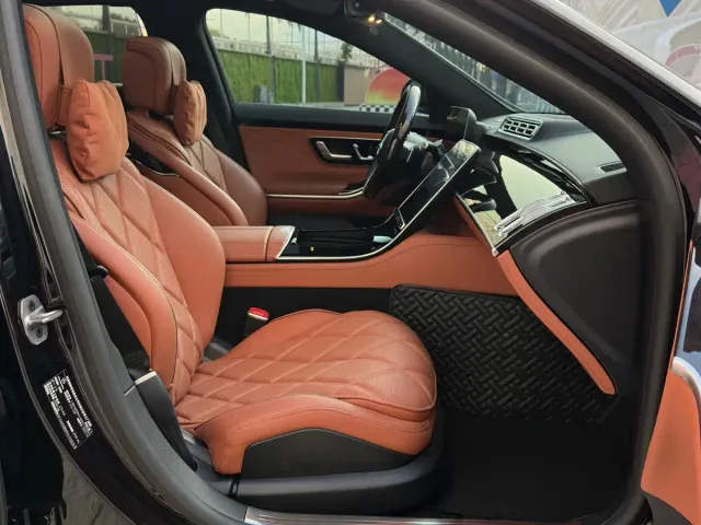 Mercedes-Benz Maybach S-Class — Фото автомобиля 13
