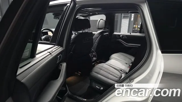 BMW X5 xDrive 40i M Sport — Фото автомобиля 20
