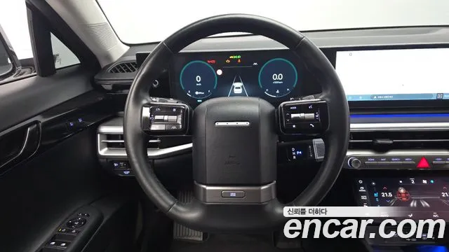 Hyundai Grandeur Grandeur (GN7) 2.5 Бензин 2WD — Фото автомобиля 13