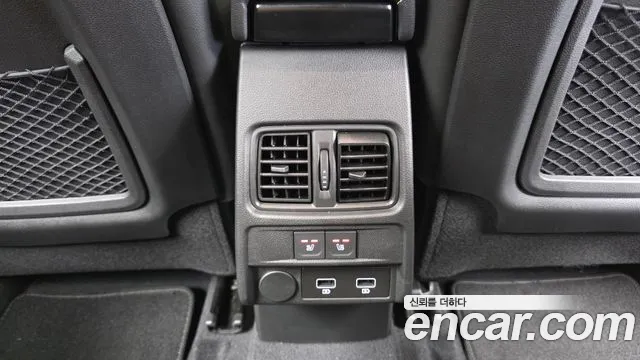 Renault-KoreaSamsung Arkana Arkana 1.6 GTe Iconic — Фото автомобиля 18