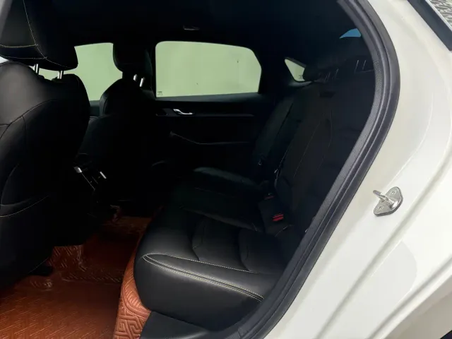 Geely Xingrui — Фото автомобиля 6