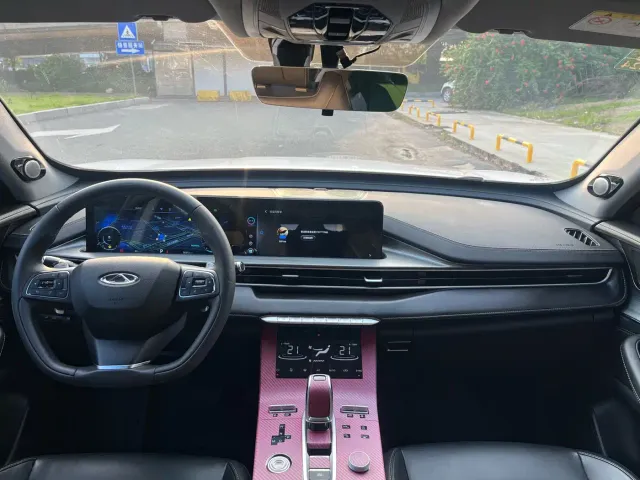 Chery Tiggo 8 PLUS — Фото автомобиля 13