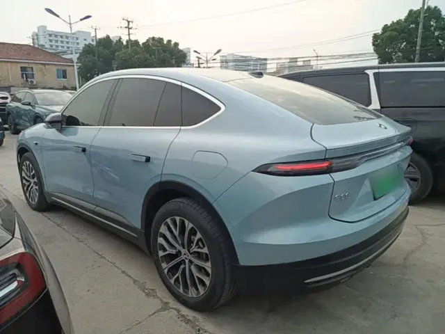 Nio ES6 — Фото автомобиля 4