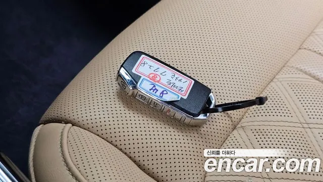 Kia Sorento Sorento 4-е поколение Бензин 2.5T 4WD — Фото автомобиля 27