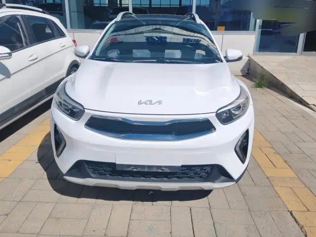 Kia KX1 — Фото автомобиля 2