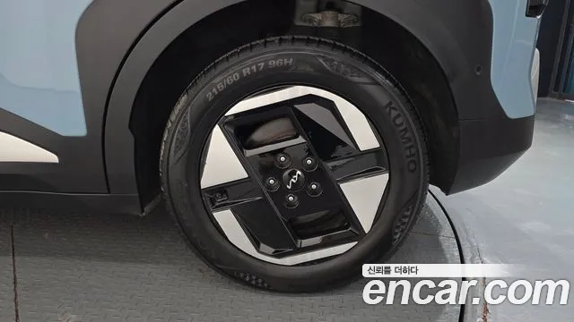 Kia EV3 — Фото автомобиля 6