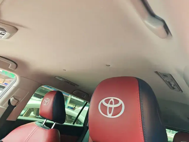 Toyota Highlander — Фото автомобиля 17