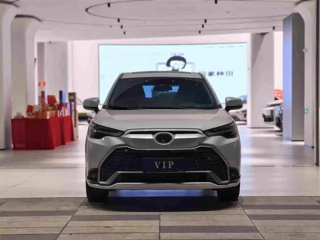 Toyota Frontlander — Фото автомобиля 2