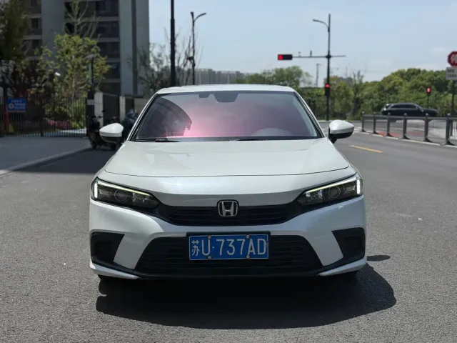 Honda Civic — Фото автомобиля 2