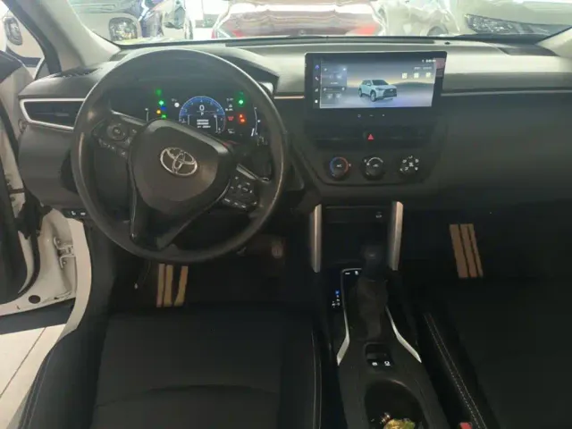 Toyota Corolla Cross — Фото автомобиля 9