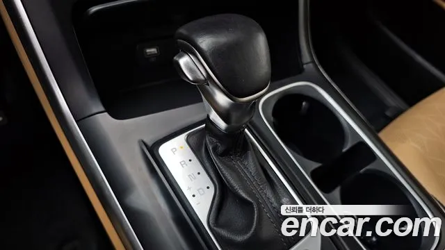 Kia Canival Carnival 4 поколение Бензин 9 мест Prestige — Фото автомобиля 9