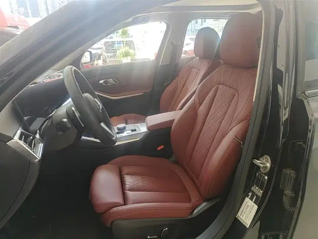 BMW 3 Series — Фото автомобиля 14