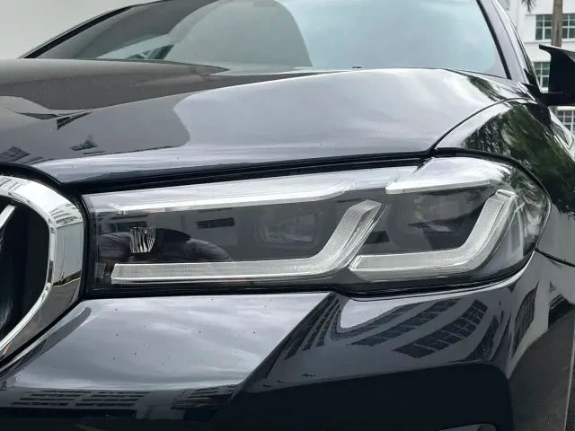 BMW 5 Series — Фото автомобиля 13
