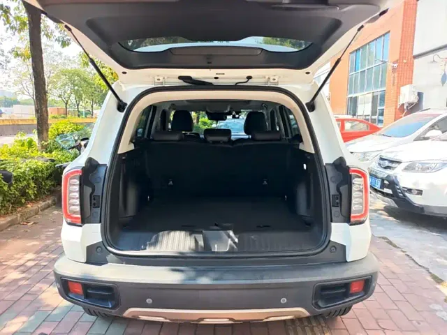Haval Big Dog — Фото автомобиля 18