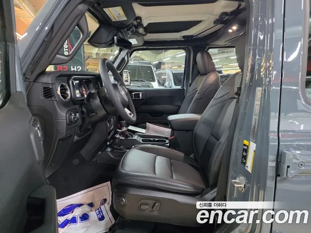 Jeep Wrangler JL — Фото автомобиля 6
