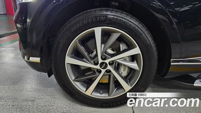 Genesis GV80 2.5T Бензин AWD — Фото автомобиля 5