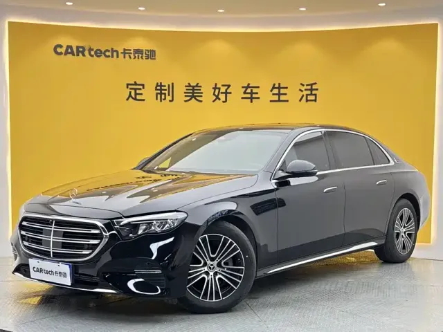 Mercedes-Benz E-Class — Фото автомобиля 13