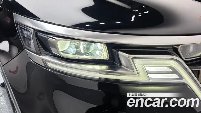 Kia Canival Carnival 4 поколение Дизель 7 мест Hi-Limousine — Фото автомобиля 18