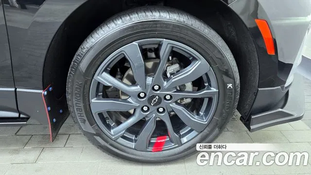ChevroletGMDaewoo Equinox Новый Next Equinox — Фото автомобиля 5