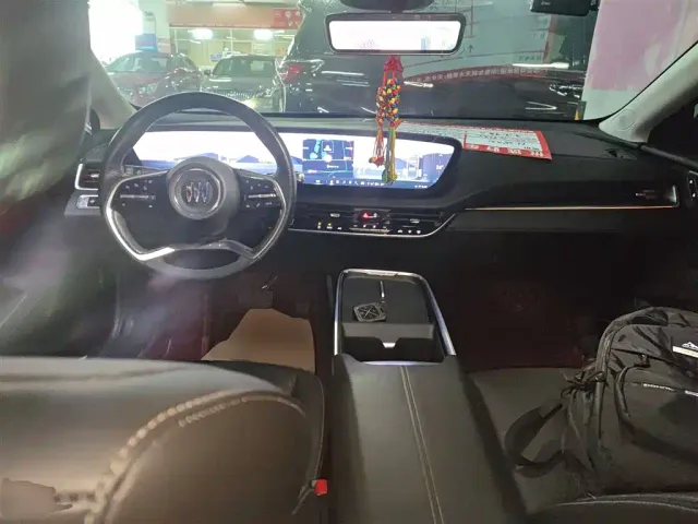 Buick LaCrosse — Фото автомобиля 9
