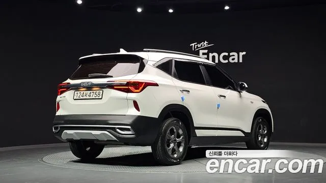 Kia Seltos Seltos Бензин 1.6 турбо 2WD — Фото автомобиля 2