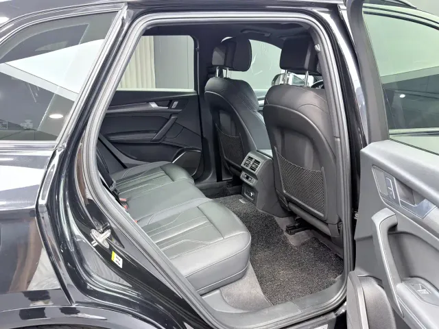 Audi Q5L — Фото автомобиля 23