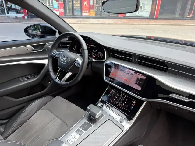 Audi A6L — Фото автомобиля 12