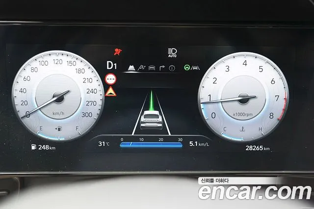 Hyundai AVANTE — Фото автомобиля 16