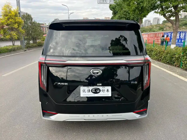 GAC Trumpchi M8 — Фото автомобиля 13