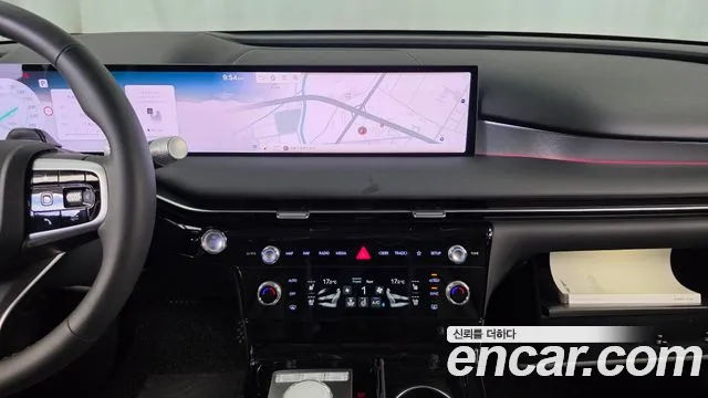 Genesis G80 Electrified G80 (RG3) — Фото автомобиля 10