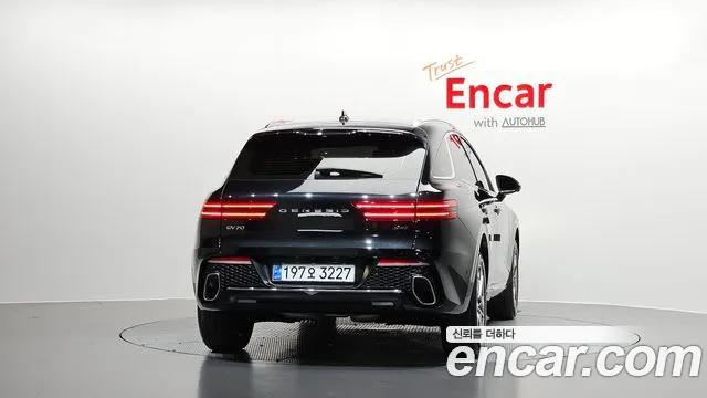Genesis GV70 — Фото автомобиля 4