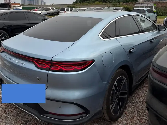 BYD Han — Фото автомобиля 9